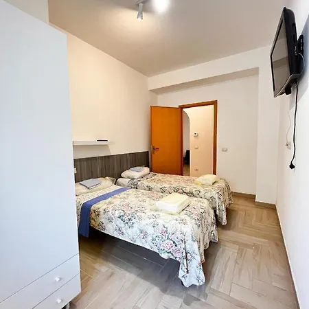 Piano Terra Centro Mare Apartamento *