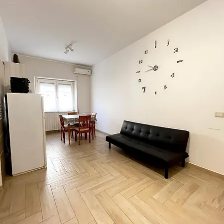Piano Terra Centro Mare Apartamento