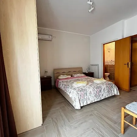 Piano Terra Centro Mare Apartamento *