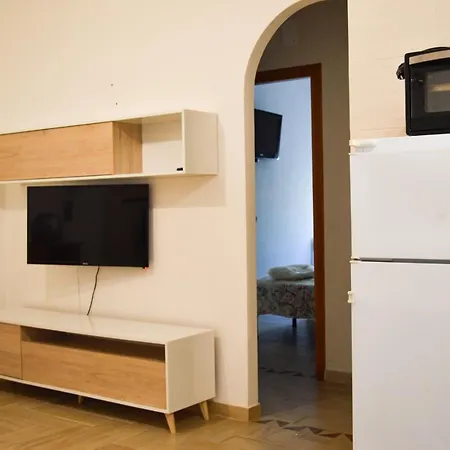 Apartamento Piano Terra Centro Mare *