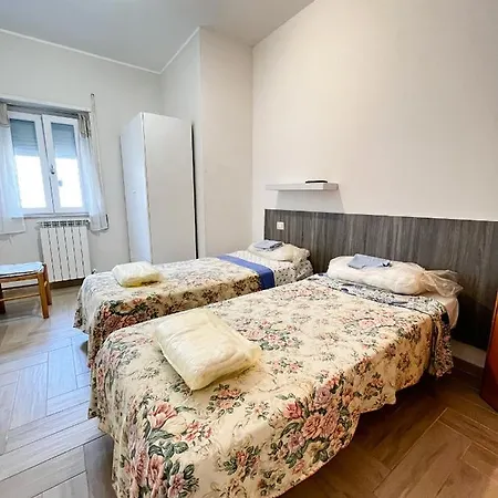 Apartamento Piano Terra Centro Mare *